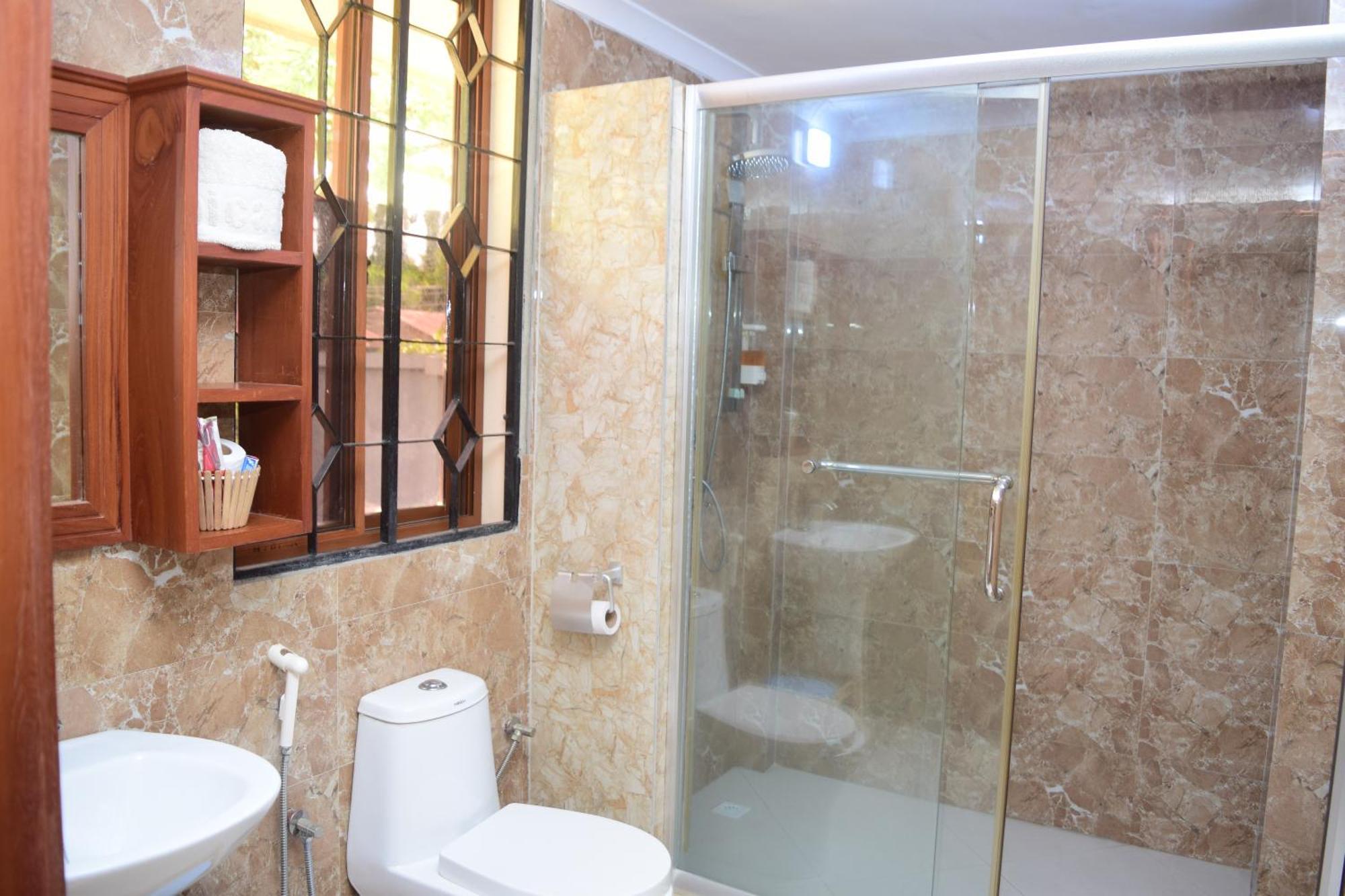 Хостел K27 Premier Backpackers Дар-эс-Саламе Экстерьер фото