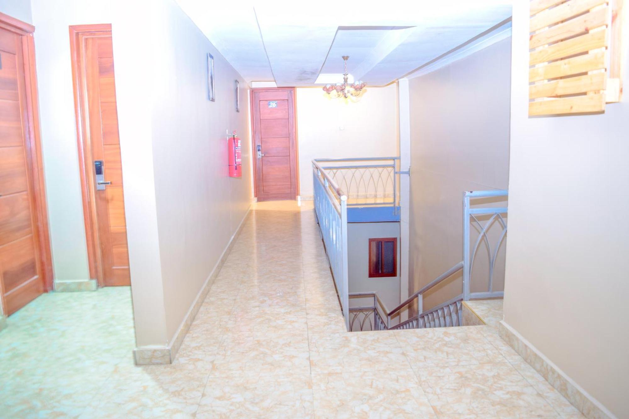 Хостел K27 Premier Backpackers Дар-эс-Саламе Экстерьер фото