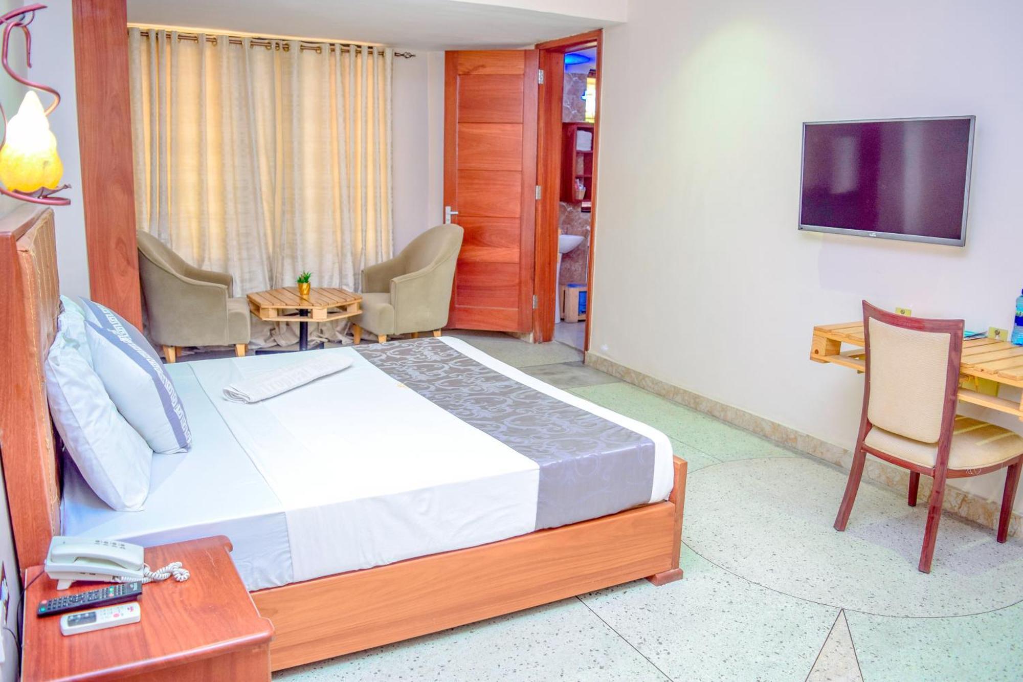Хостел K27 Premier Backpackers Дар-эс-Саламе Экстерьер фото